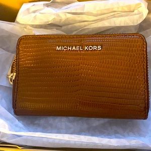 Michael Kors change purse/wallet